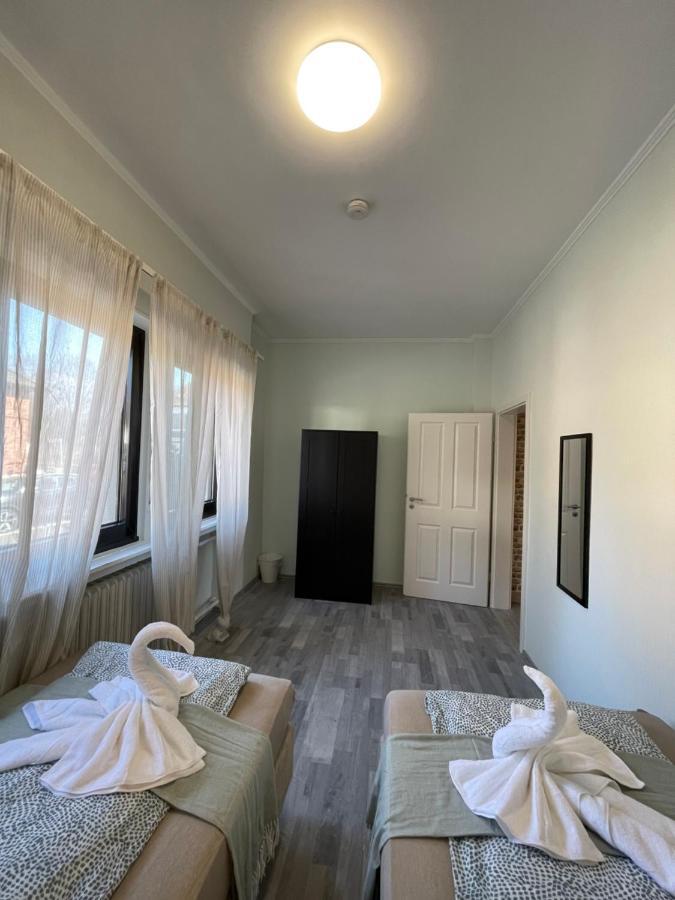 Comfortable Shared Apartment With Private Room In Весселинг Экстерьер фото