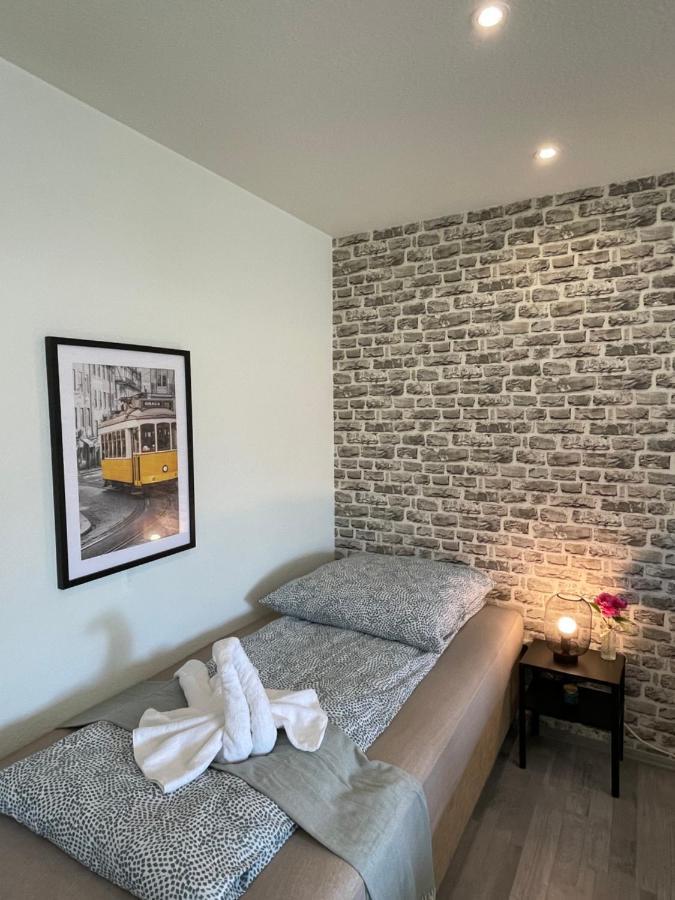 Comfortable Shared Apartment With Private Room In Весселинг Экстерьер фото